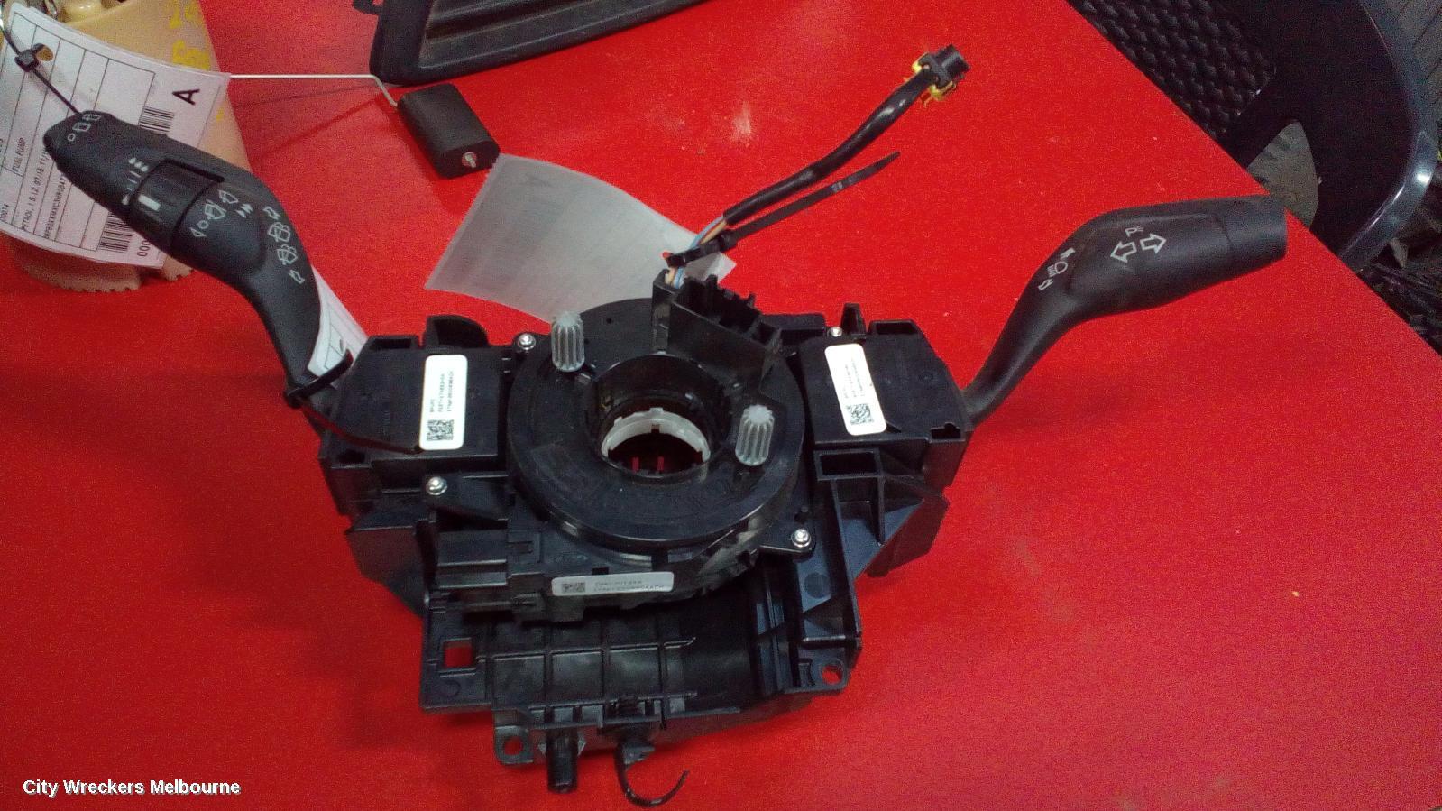 FORD FOCUS 2018 Combination Switch