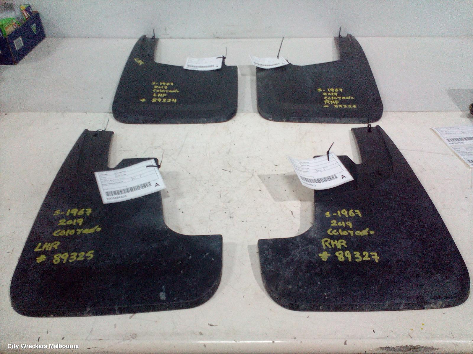 HOLDEN COLORADO 2019 Mud Flaps