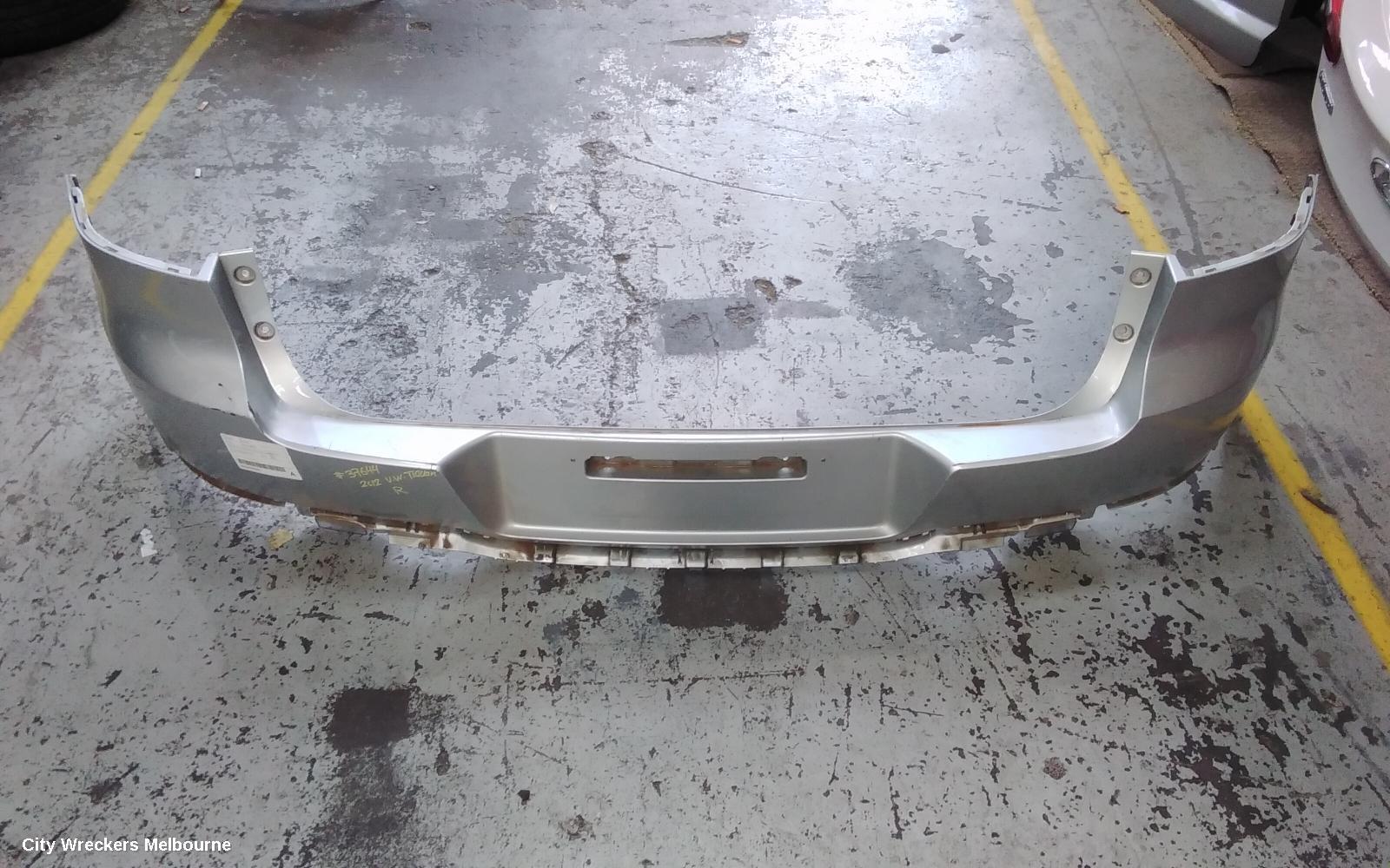 thumbnail interactive-video image 1 of Evan-Fischer Rear Upper Bumper Cover For 2012-2016 Volkswagen Tiguan (Primed) 1 of 5