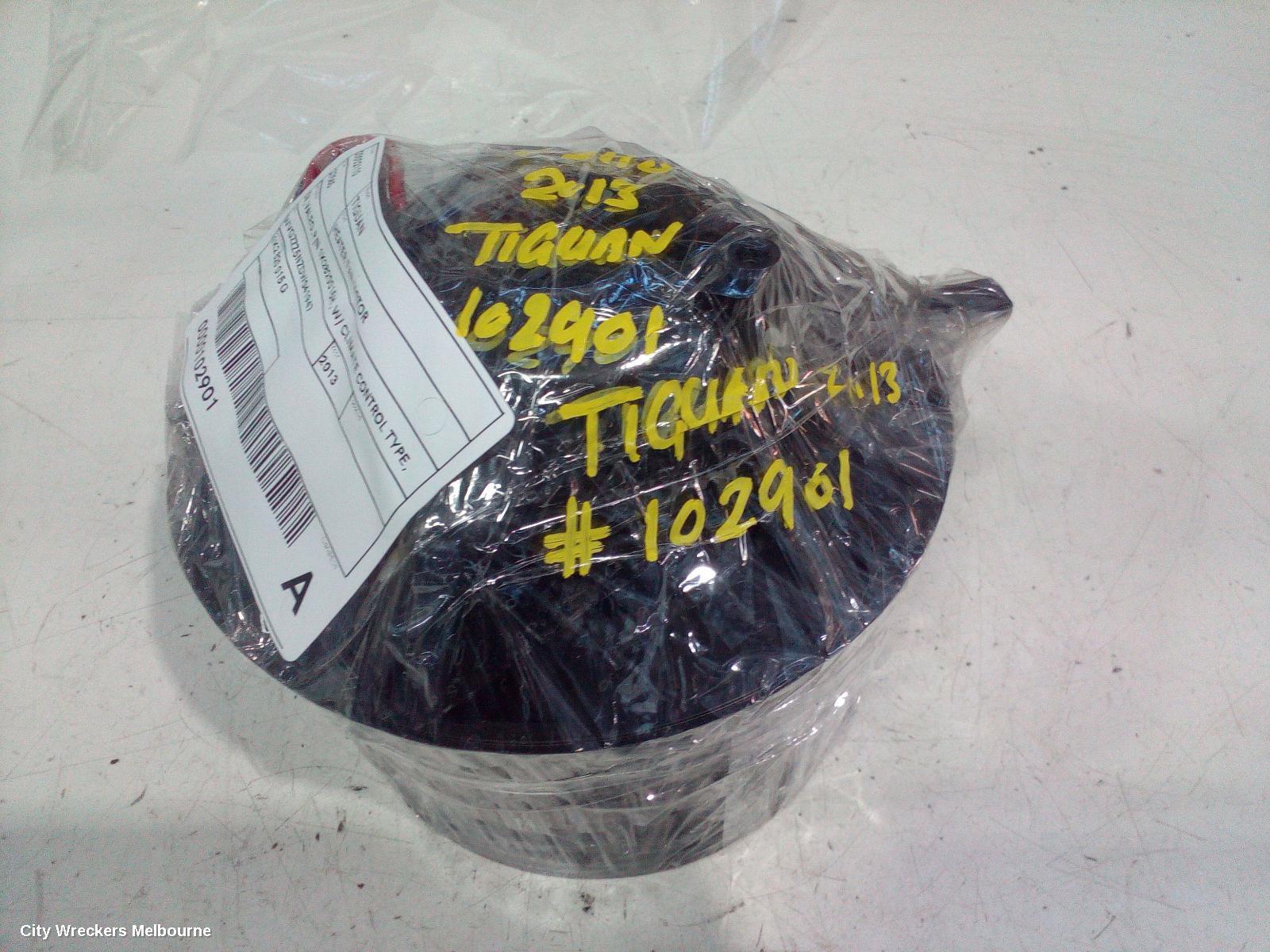 VOLKSWAGEN TIGUAN 2013 Heater Fan Motor