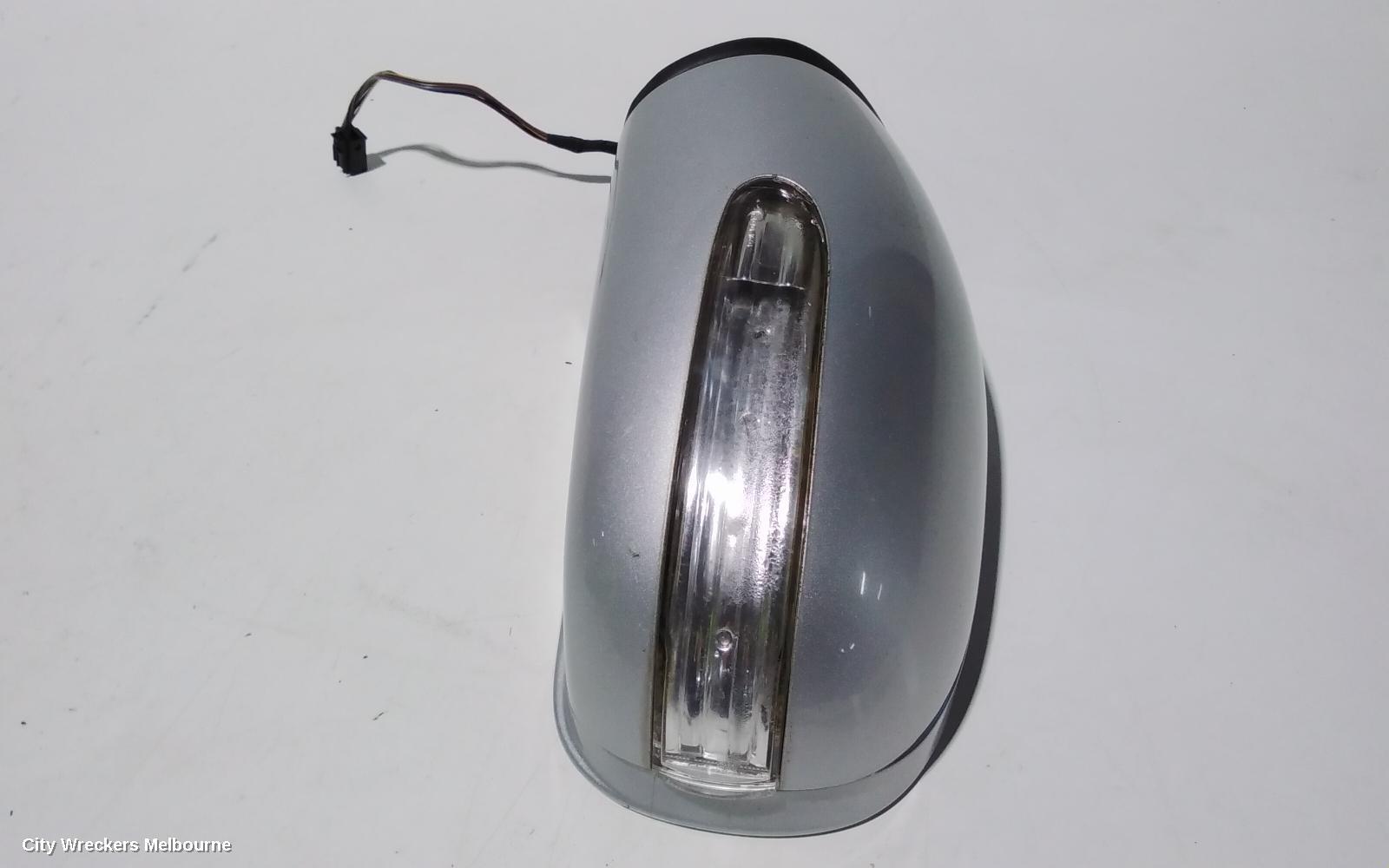 MERCEDES C CLASS 2005 Left Door Mirror