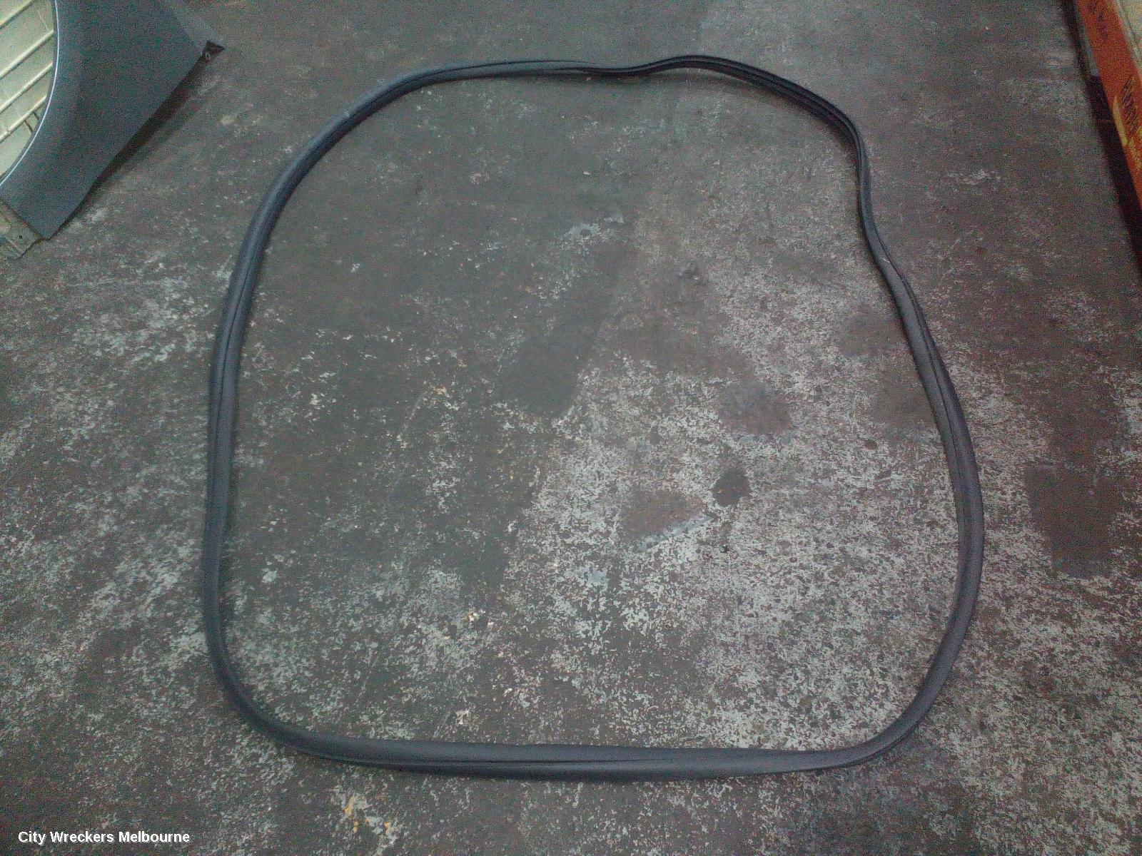 TOYOTA HIACE 2020 Door/Tailgate Seal