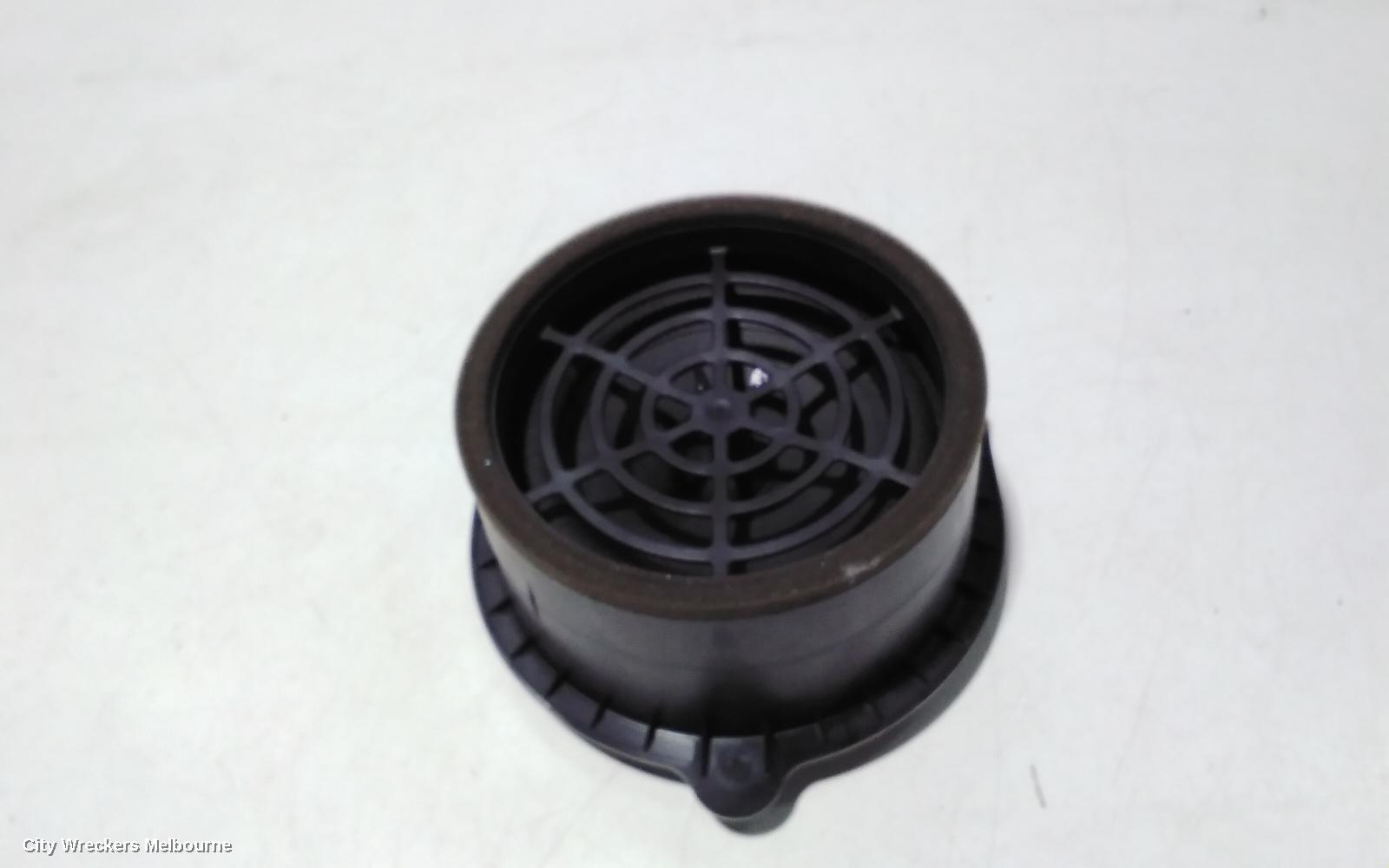 AUDI Q7 2017 SPEAKER