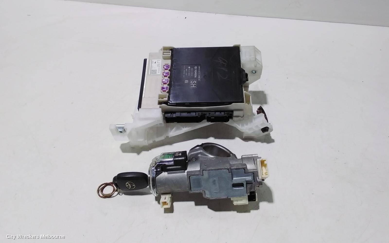 TOYOTA HIACE 2020 Ignition W/ Key