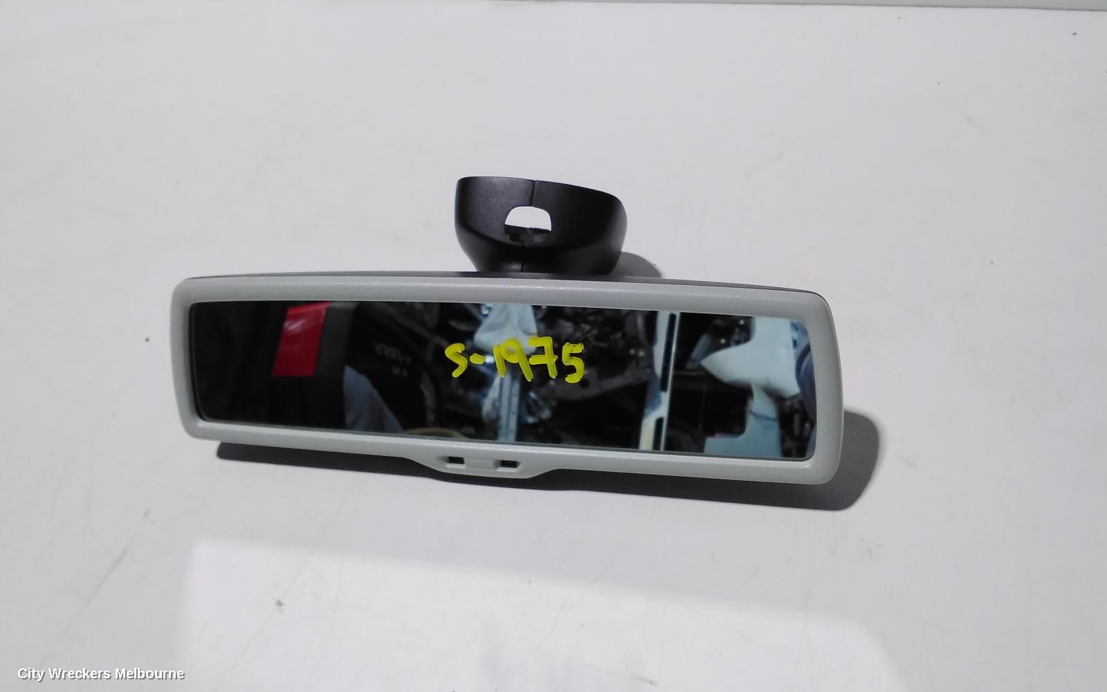 VOLKSWAGEN AMAROK 2014 Interior Mirror