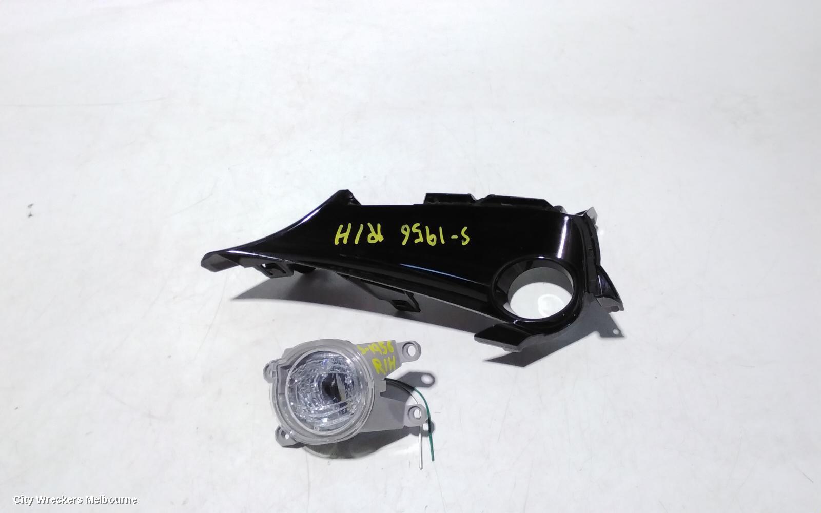TOYOTA COROLLA 2019 Right Indicator/Fog/Side