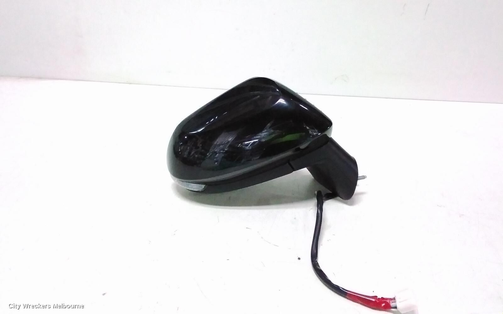 TOYOTA COROLLA 2019 Right Door Mirror