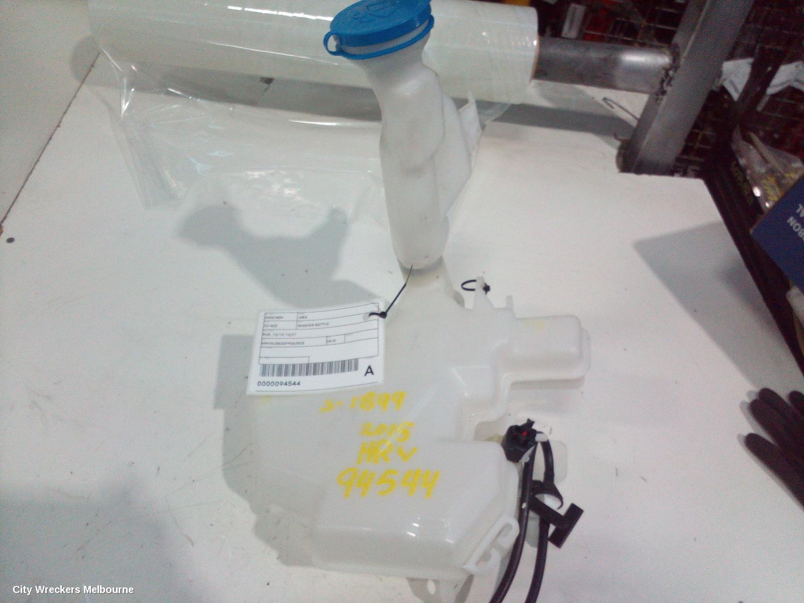 HONDA HRV 2015 Washer Bottle
