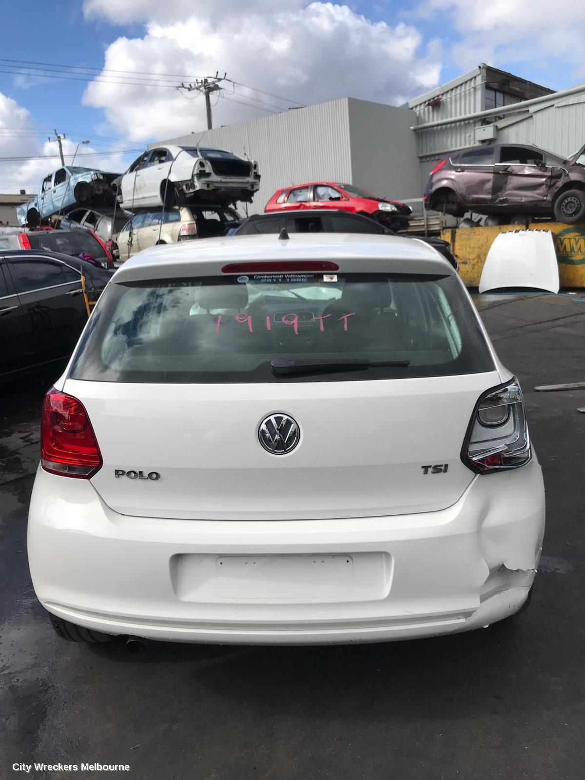 VOLKSWAGEN POLO 2011 RIGHT_REAR_DOOR_SLIDING