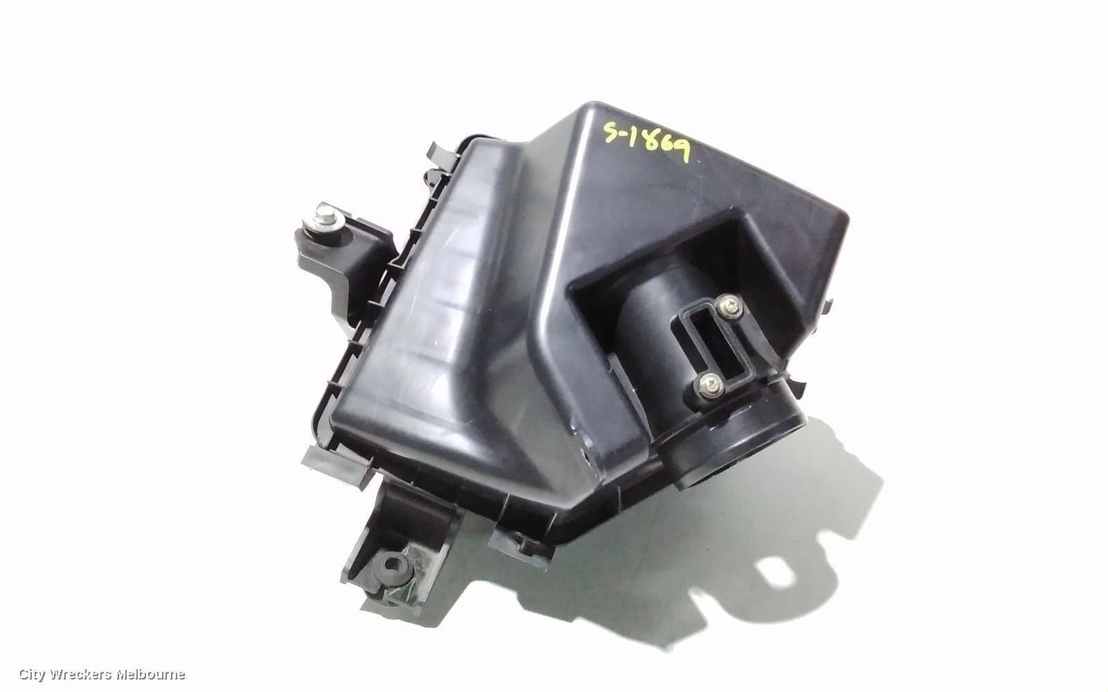 HONDA HRV 2019 Air Cleaner/Box