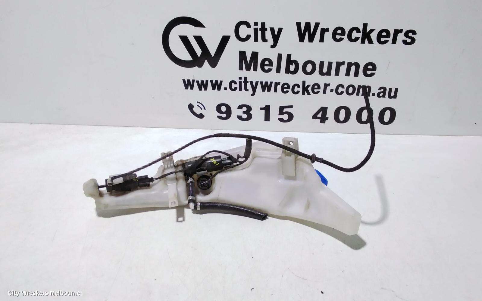 AUDI TT 2008 Washer Bottle