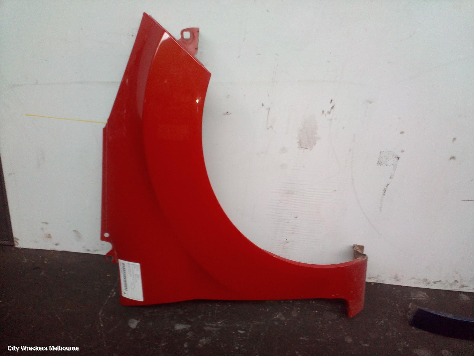 FORD FIESTA 2013 Right Guard