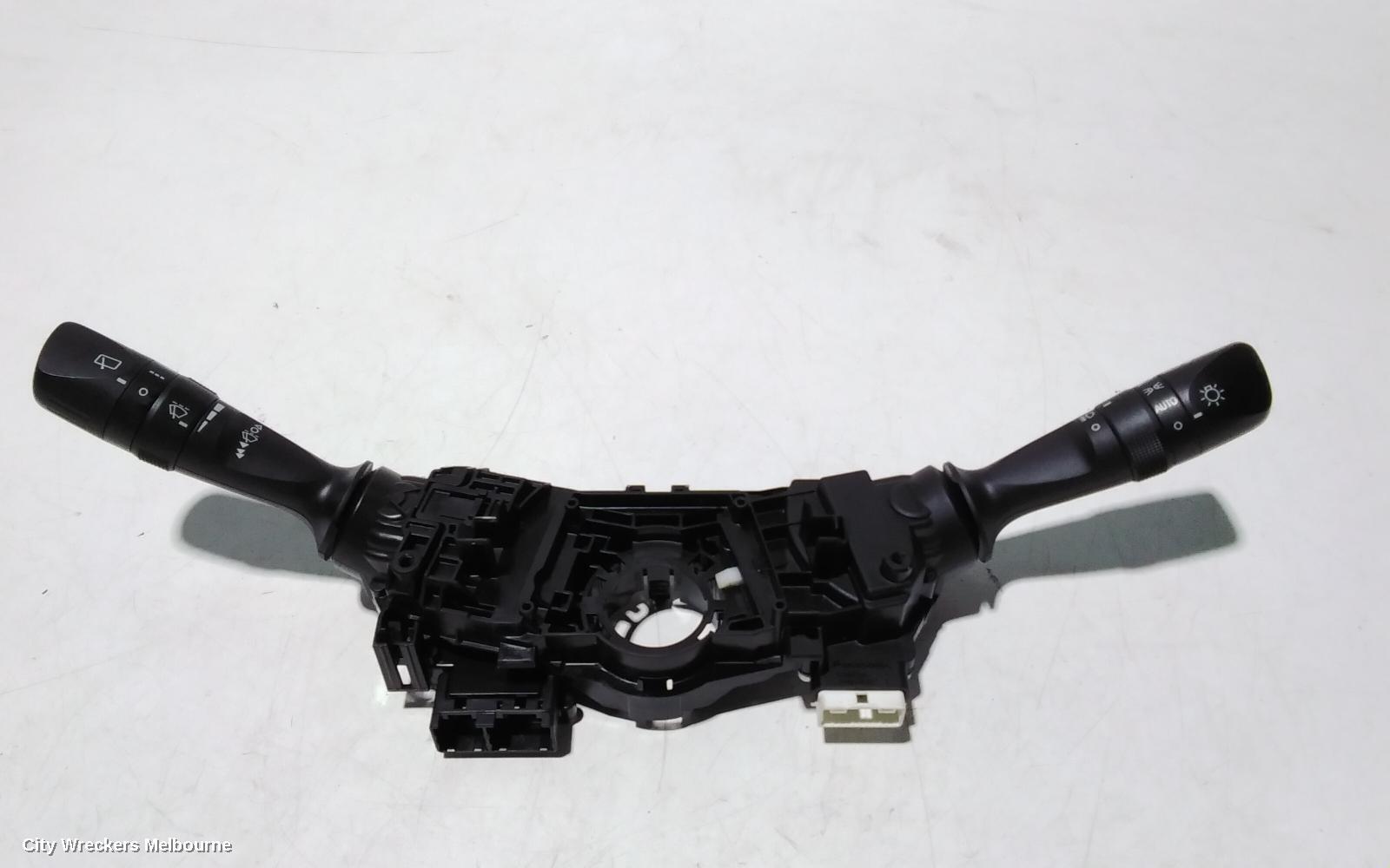 TOYOTA COROLLA 2014 Combination Switch