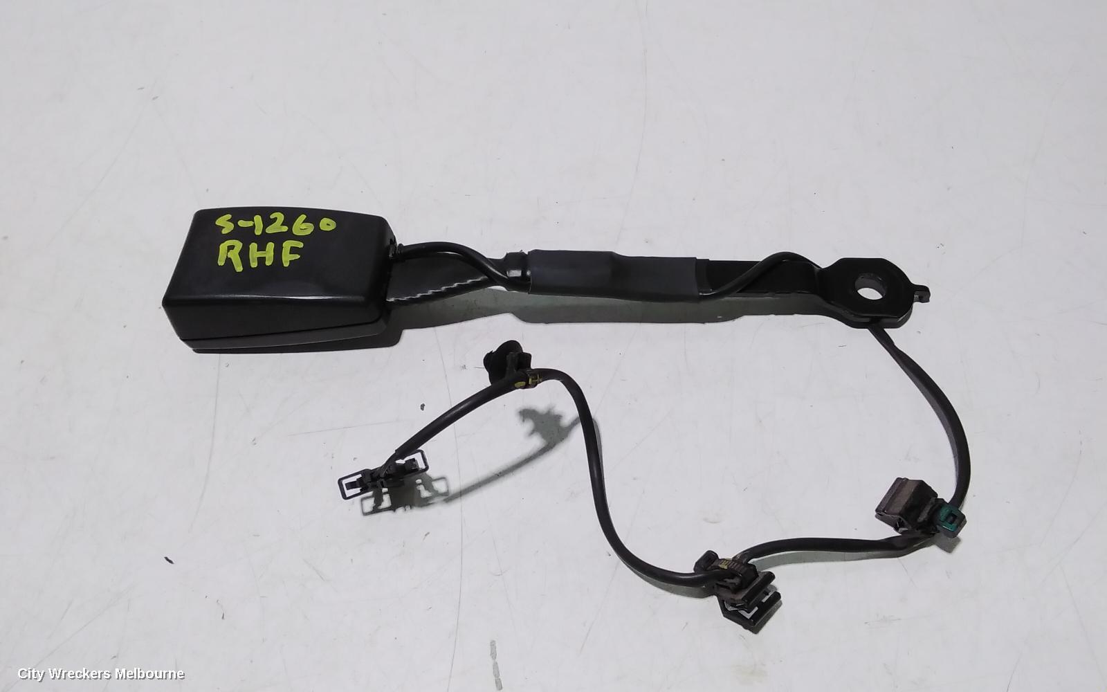AUDI Q3 2012 Seatbelt/Stalk