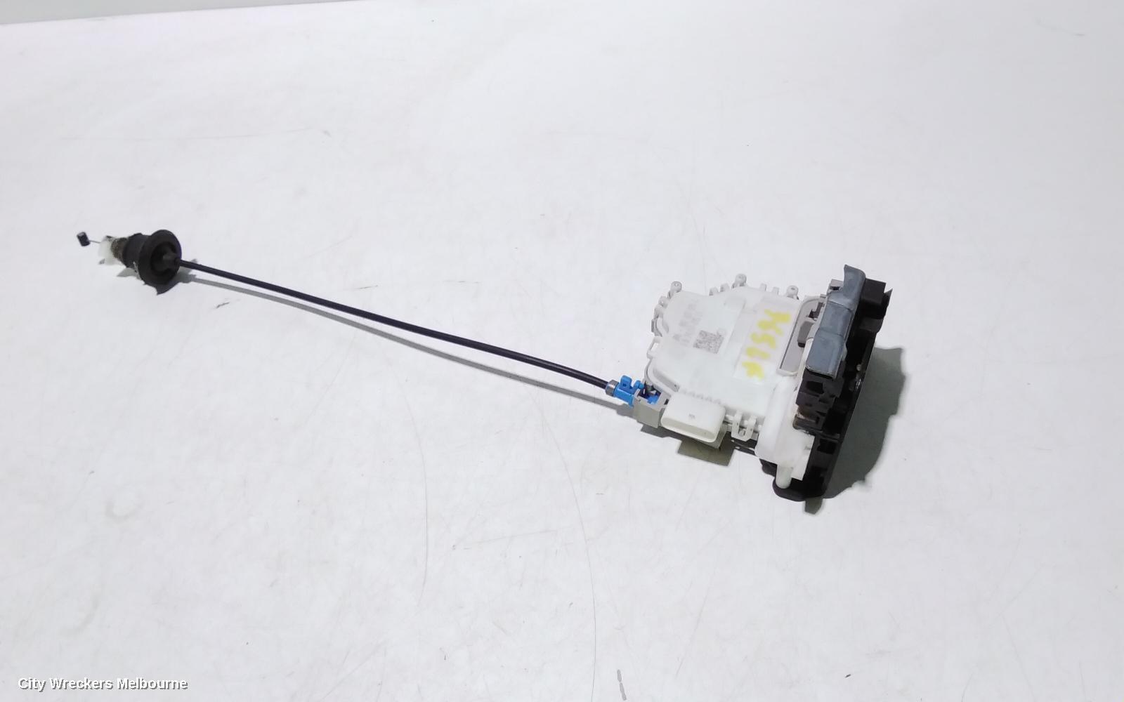 AUDI Q2 2017 Door/Boot/Gate Lock