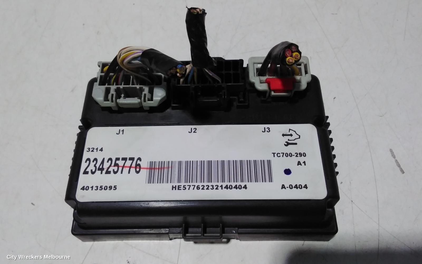 HOLDEN COLORADO 2014 Ecu