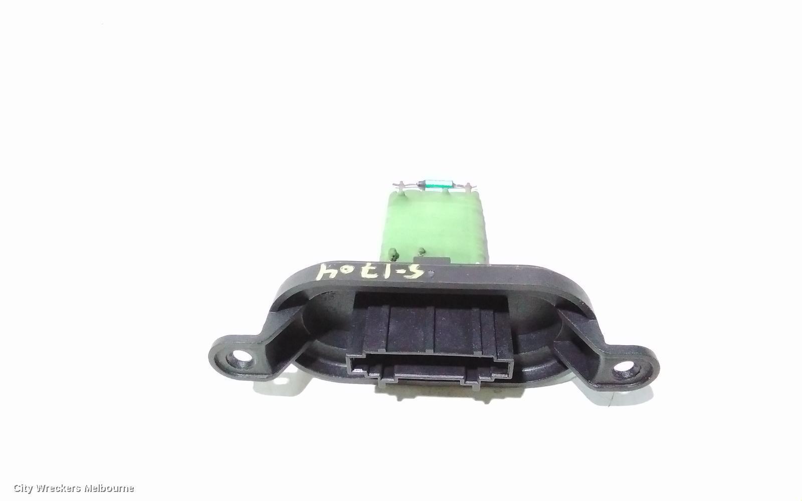 VOLKSWAGEN TRANSPORTER 2014 Fan Speed Resistor