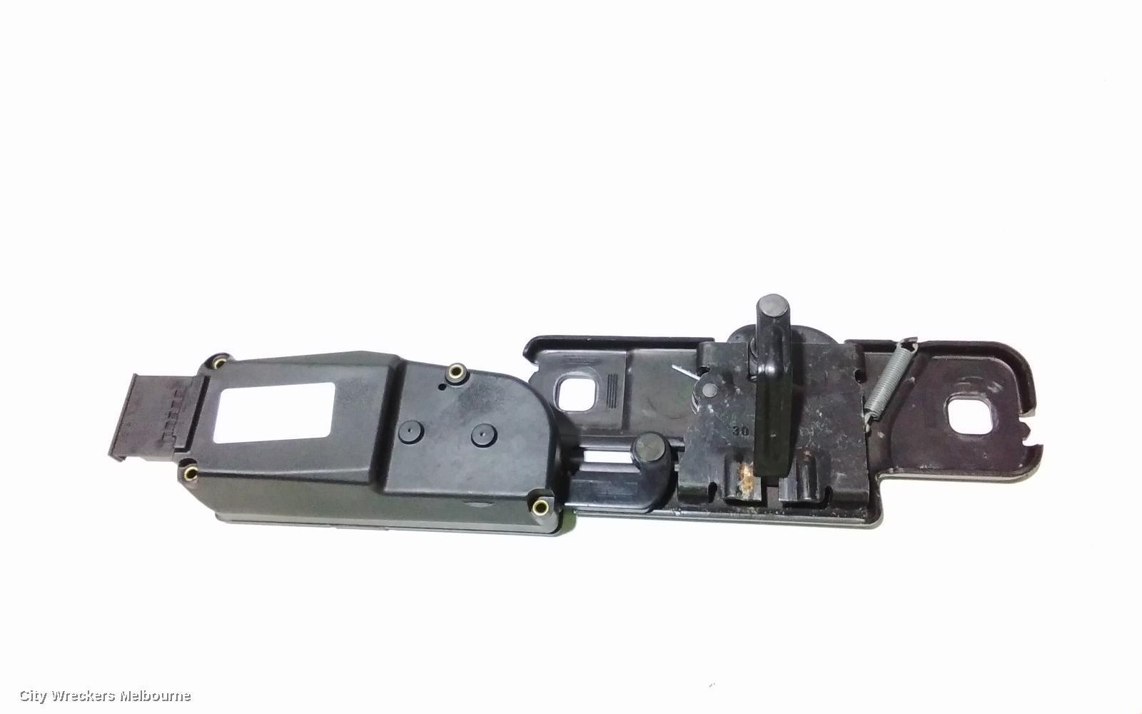 AUDI Q7 2013 Door/Boot/Gate Lock