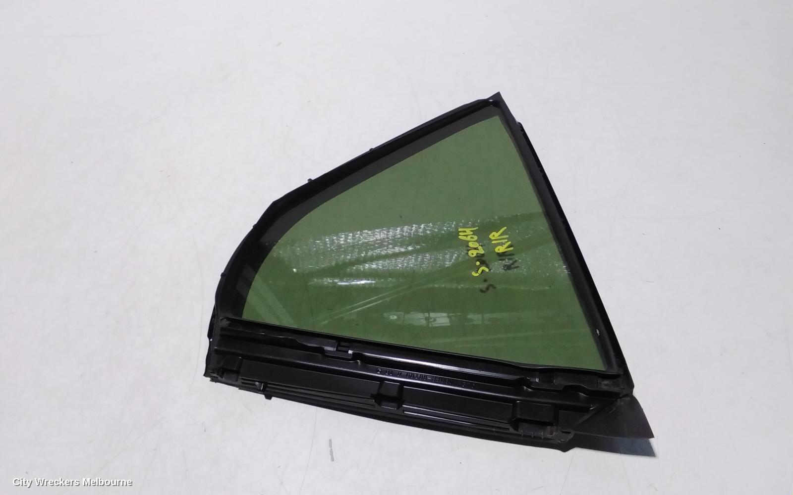 TOYOTA CAMRY 2021 Right Rear 1/4 Door Glass