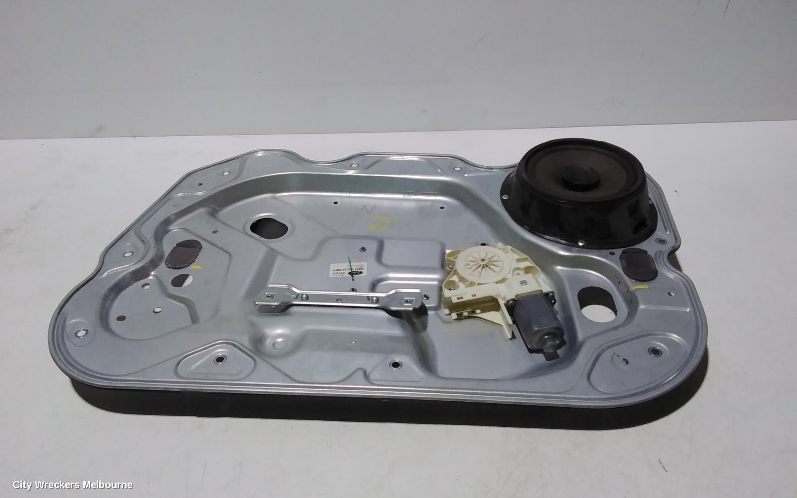 FORD FOCUS 2009 Right Front Window Reg/Motor