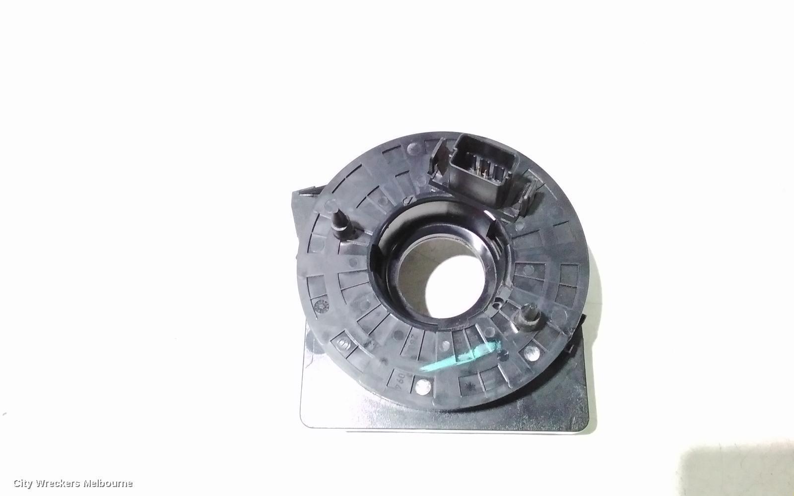 VOLKSWAGEN AMAROK 2014 Airbag Module/Sensor