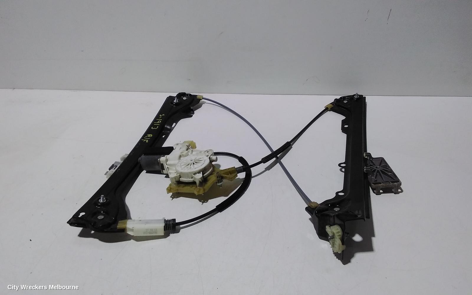 BMW 3 SERIES 2013 Right Front Window Reg/Motor
