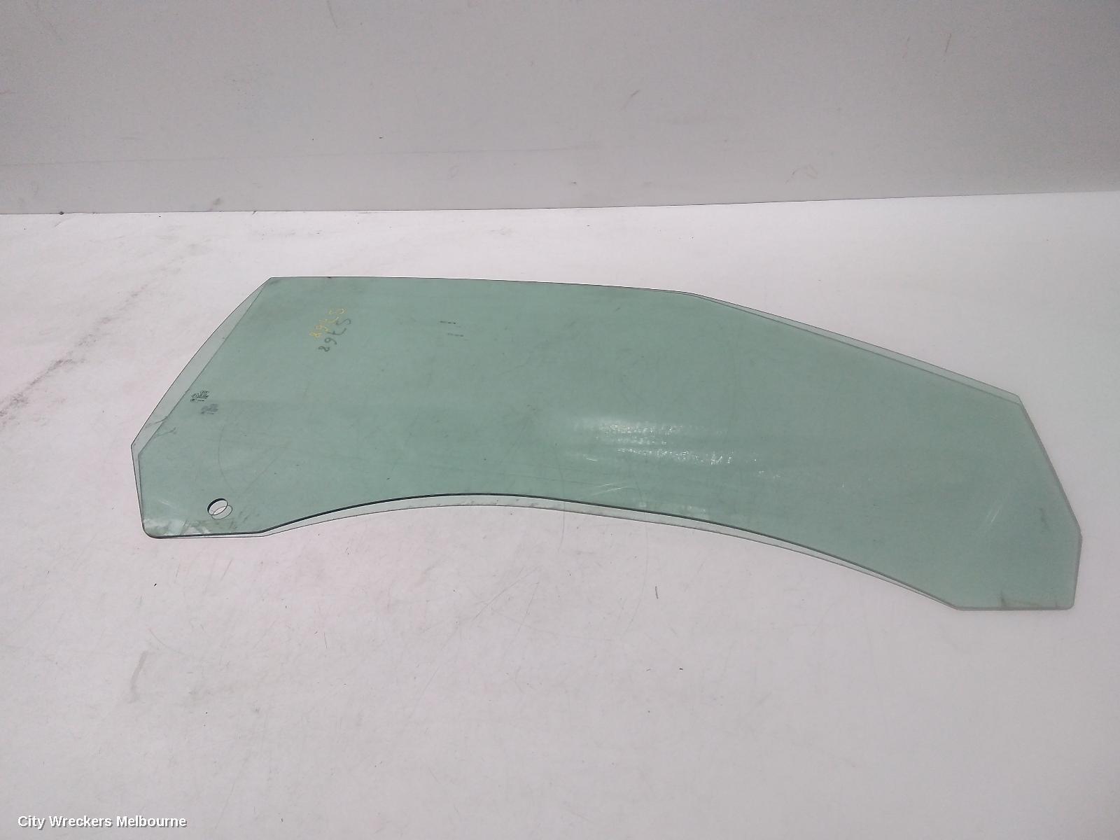 AUDI A5 2011 Right Front Door Window