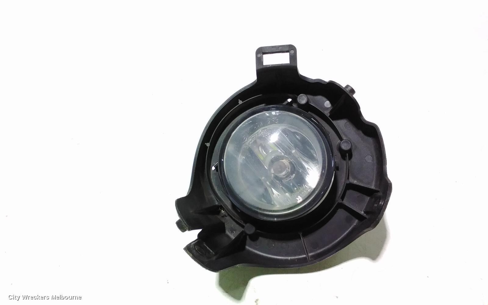 NISSAN NAVARA 2009 Right Indicator/Fog/Side