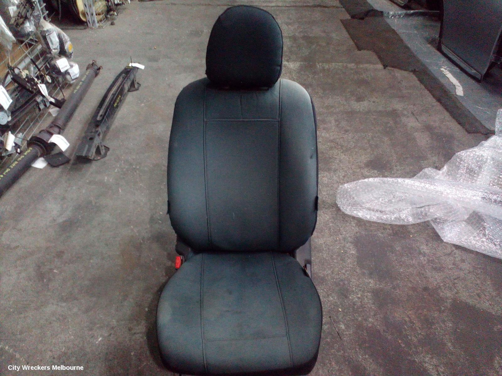 MITSUBISHI TRITON 2019 Front Seat