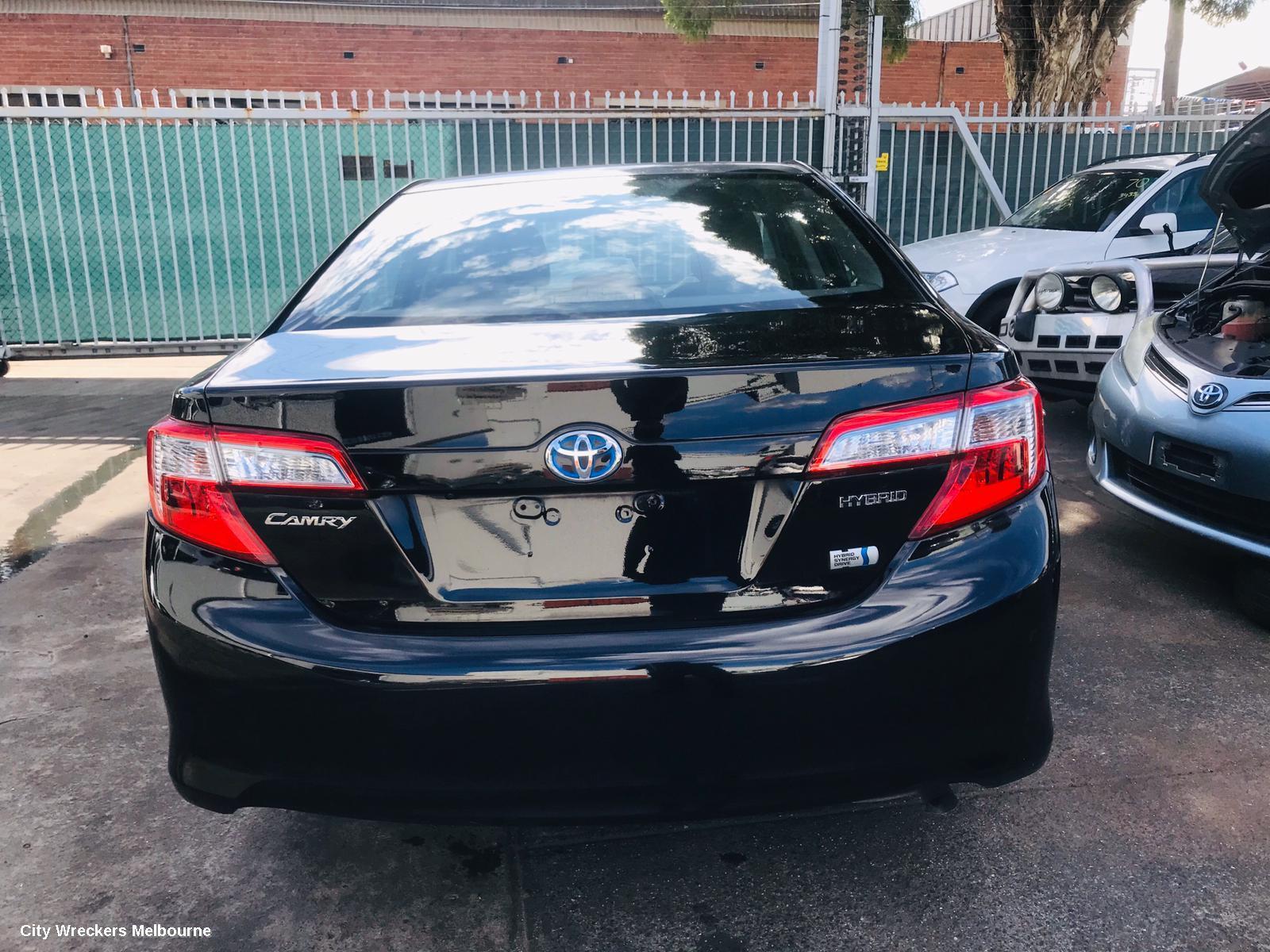 TOYOTA CAMRY 2013 Column