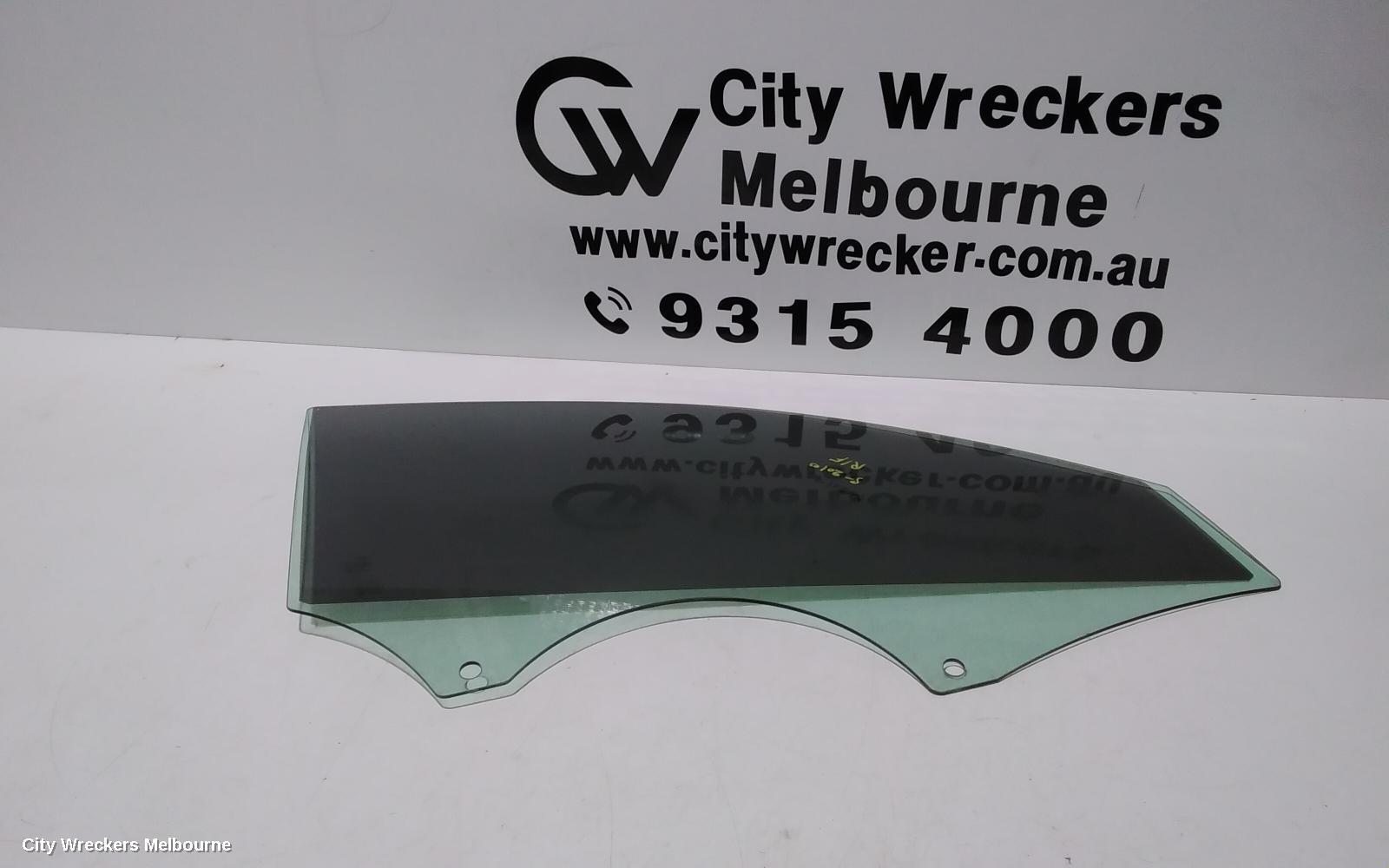 AUDI A1 2016 Right Front Door Window