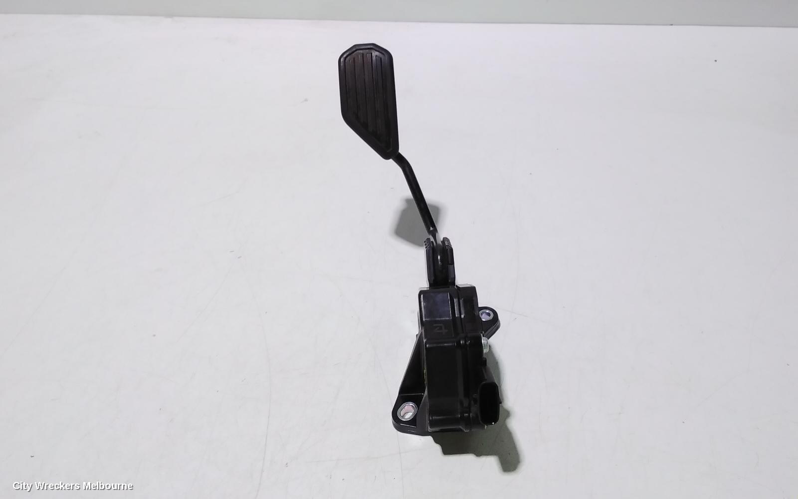 TOYOTA PRIUS 2015 Pedal Assembly