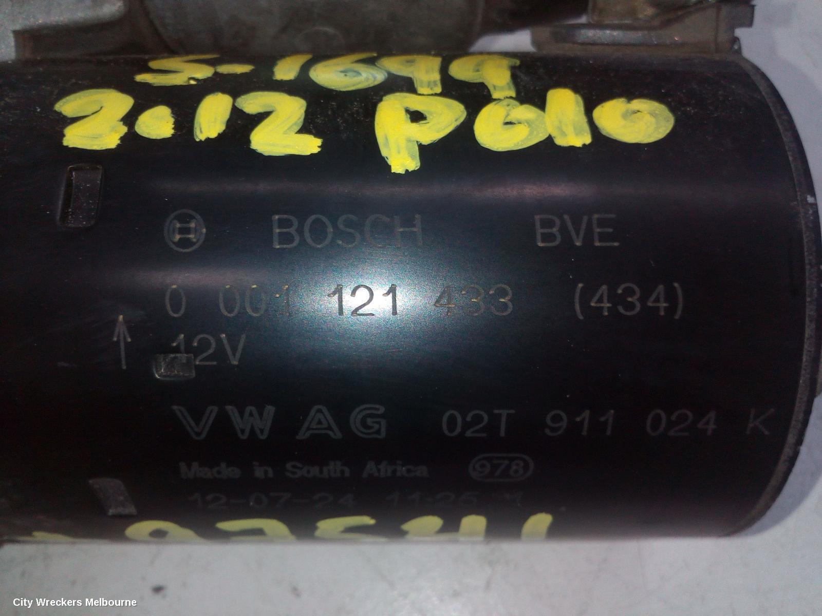 VOLKSWAGEN POLO 2012 Starter