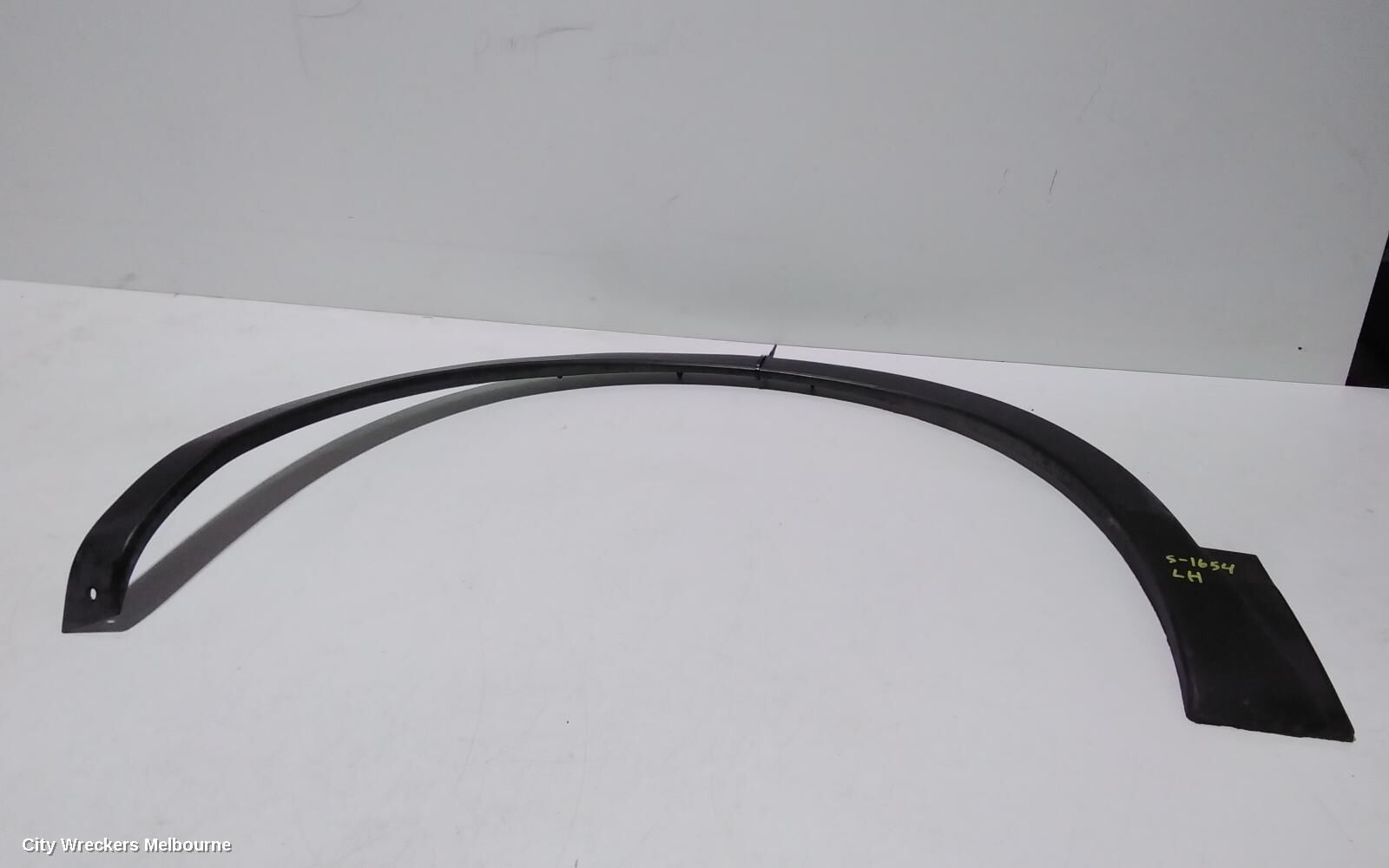 NISSAN DUALIS 2011 Wheel Arch Flare