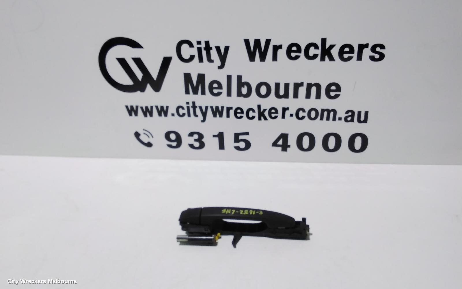 SUBARU FORESTER 2010 Door Handle
