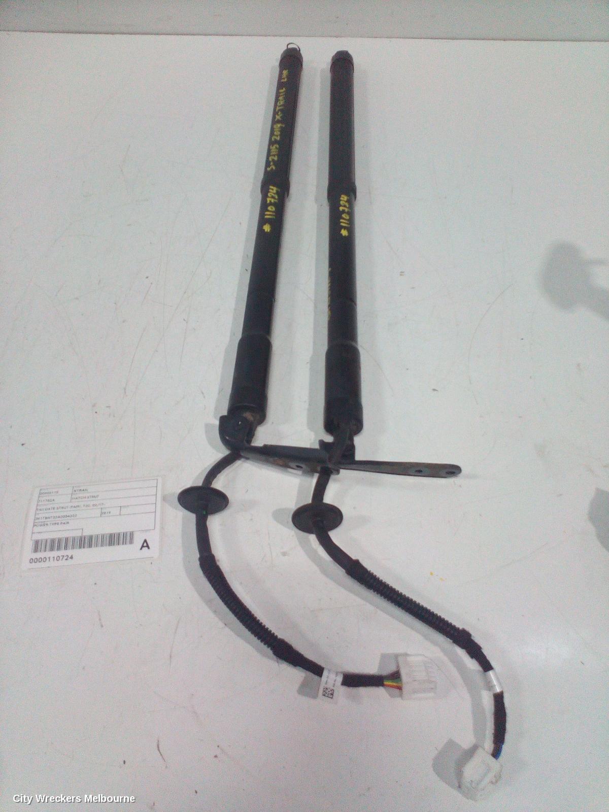 NISSAN XTRAIL 2019 Hatch Strut