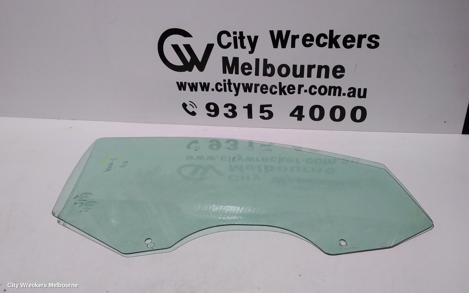 DODGE JOURNEY 2011 Right Front Door Window