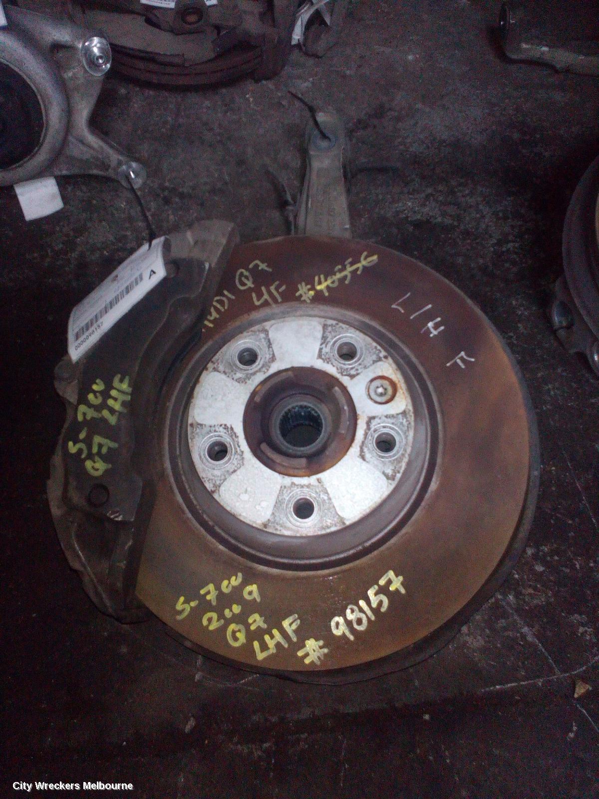 AUDI Q7 2009 Left Front Hub Assembly