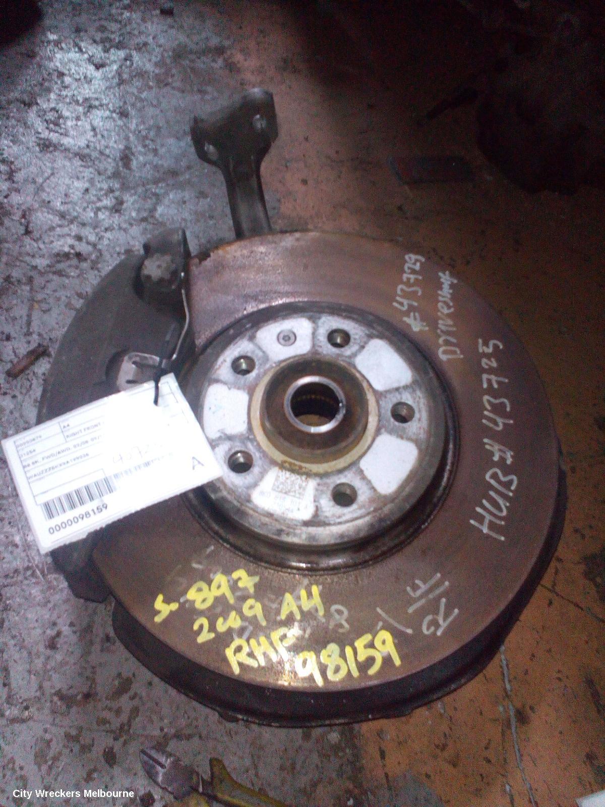 AUDI A4 2009 Right Front Hub Assembly
