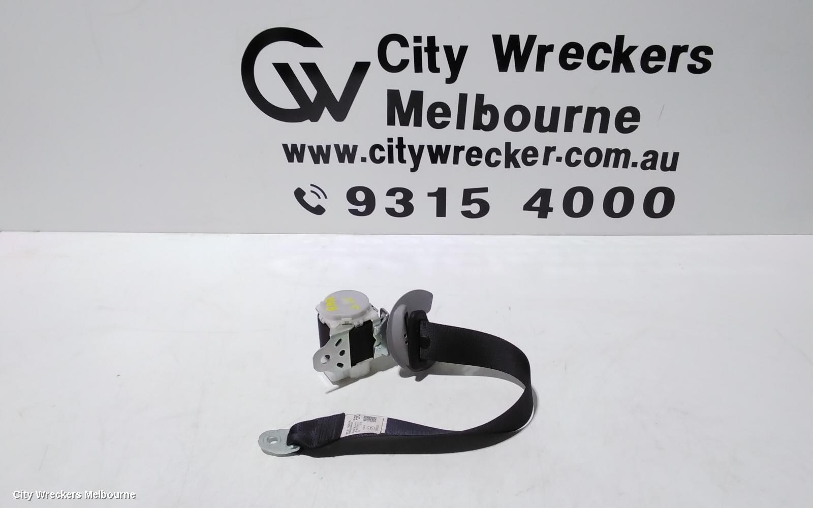 TOYOTA KLUGER 2018 Seatbelt/Stalk