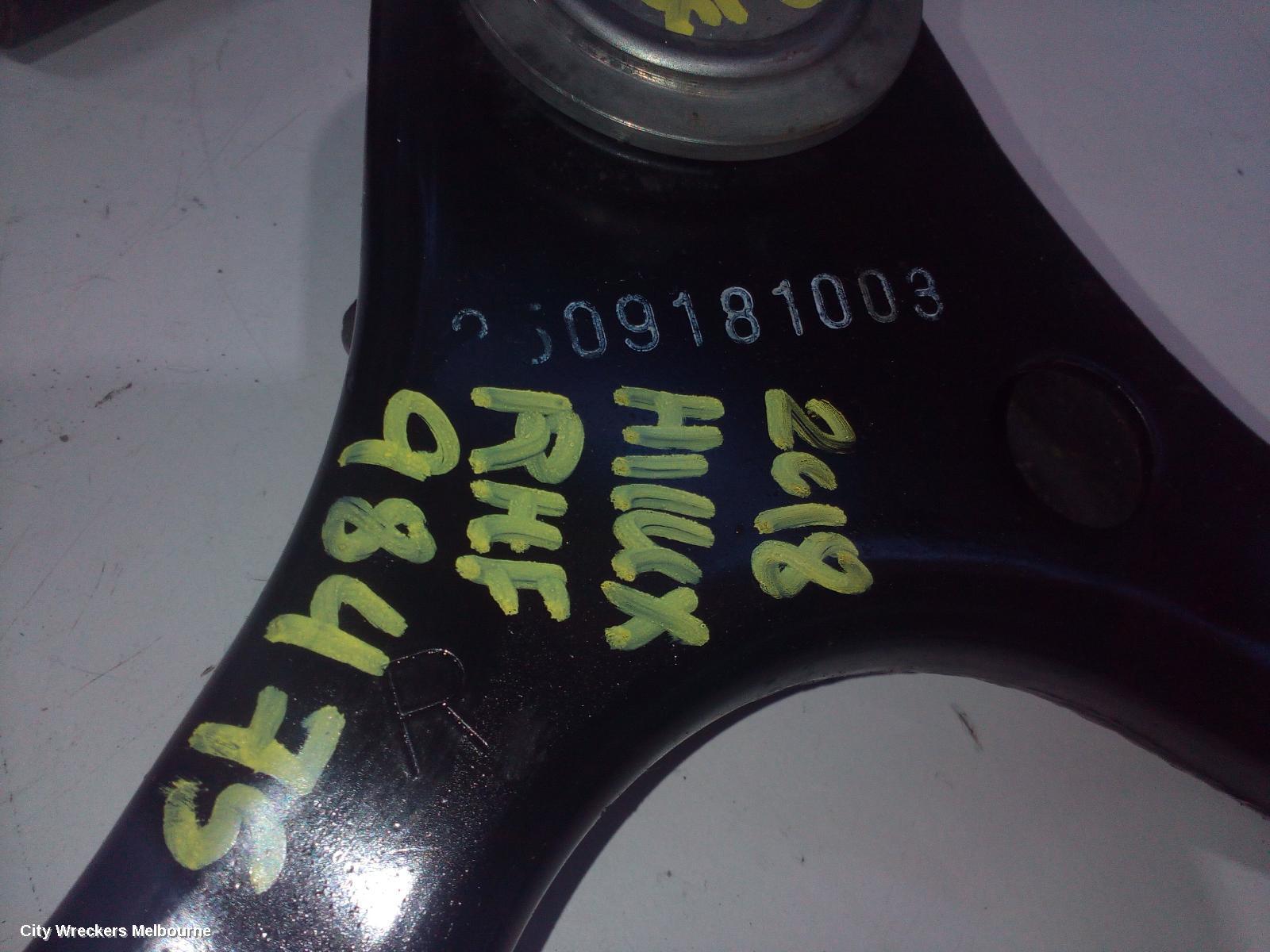 TOYOTA HILUX 2018 Right Front Upper Control Arm