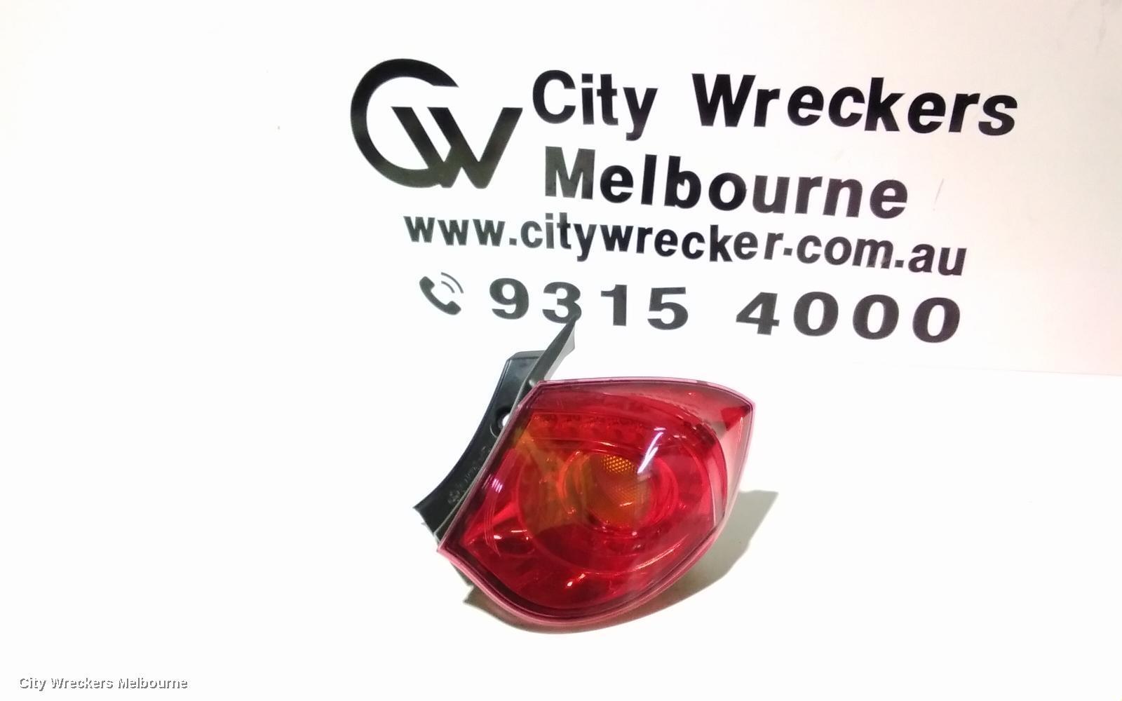 ALFA ROMEO GIULIETTA 2013 Right Taillight