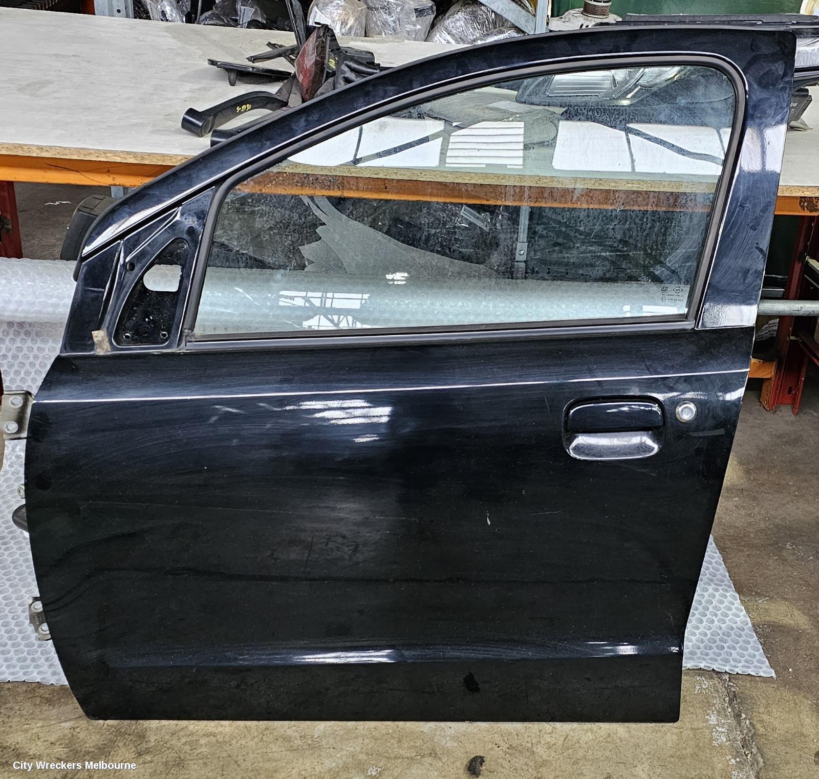 SUZUKI ALTO 2011 Left Front Door