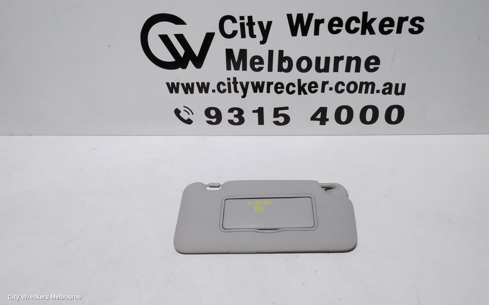 HONDA HRV 2015 Sunvisor