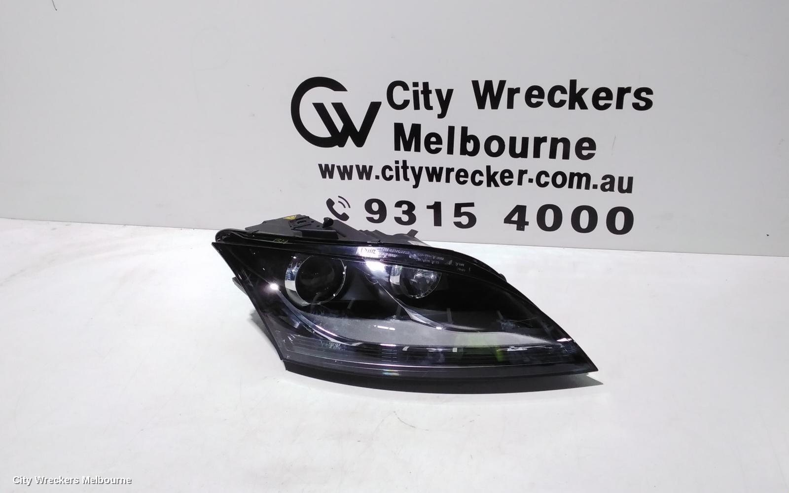 AUDI TT 2008 Right Headlamp