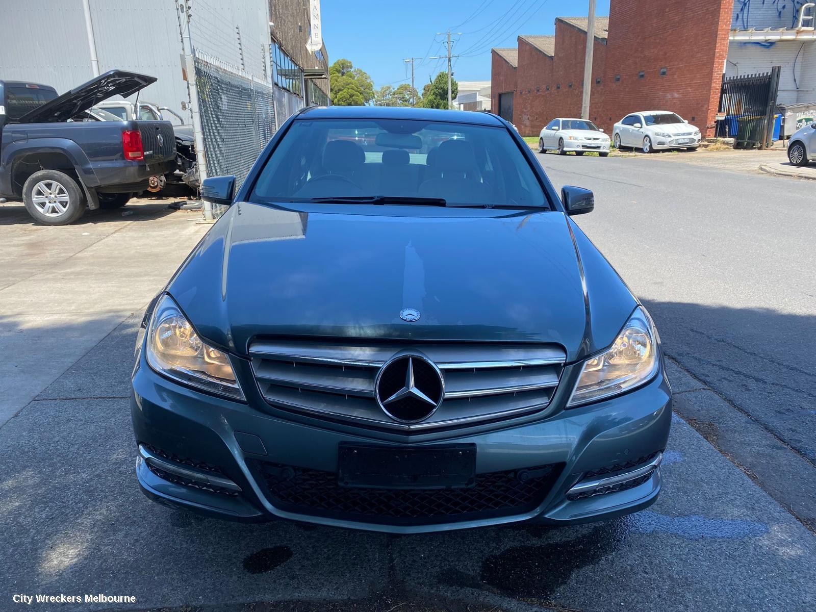 MERCEDES C CLASS 2012 Bonnet