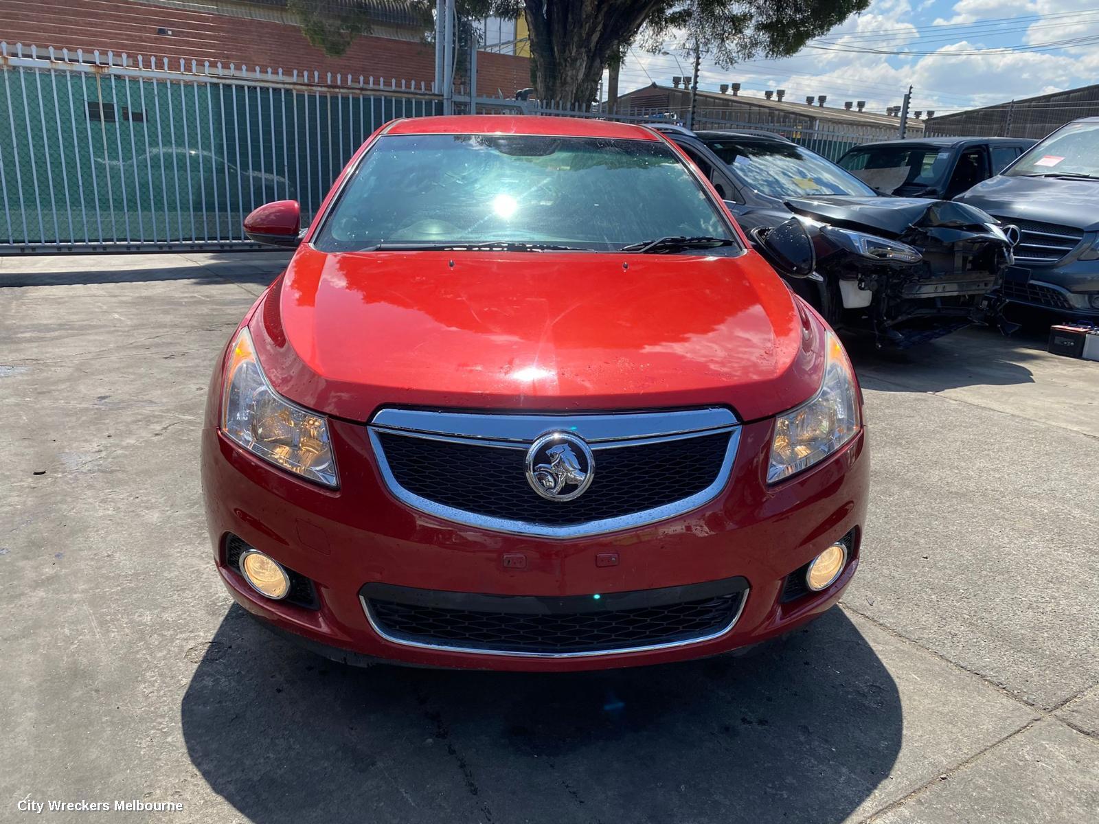 HOLDEN CRUZE 2011 Left Guard