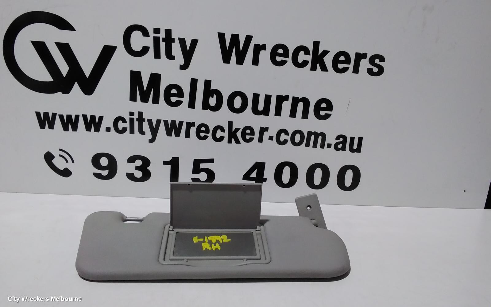 HOLDEN COMMODORE 2013 Sunvisor