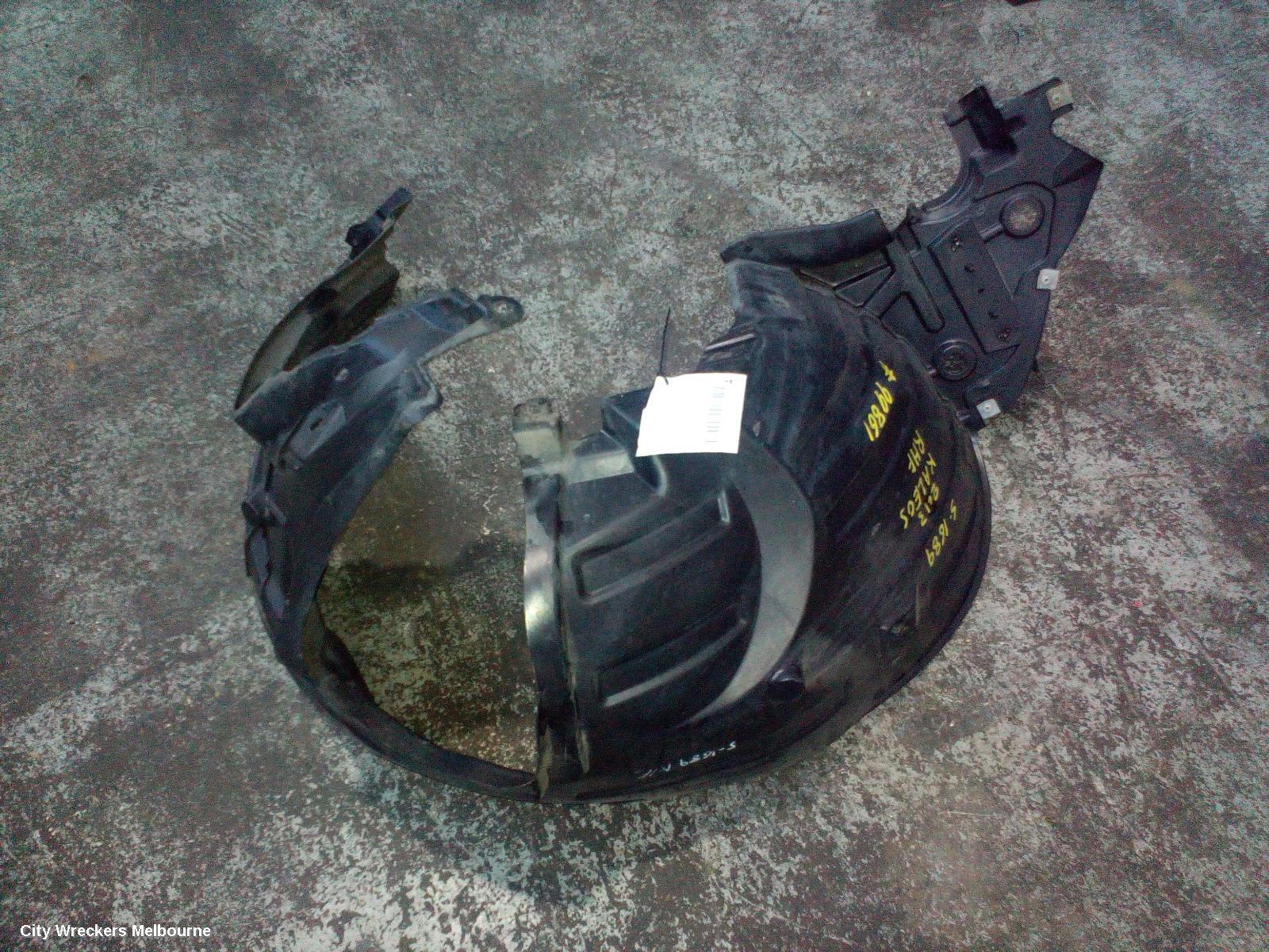 RENAULT KALEOS 2013 Right Guard Liner