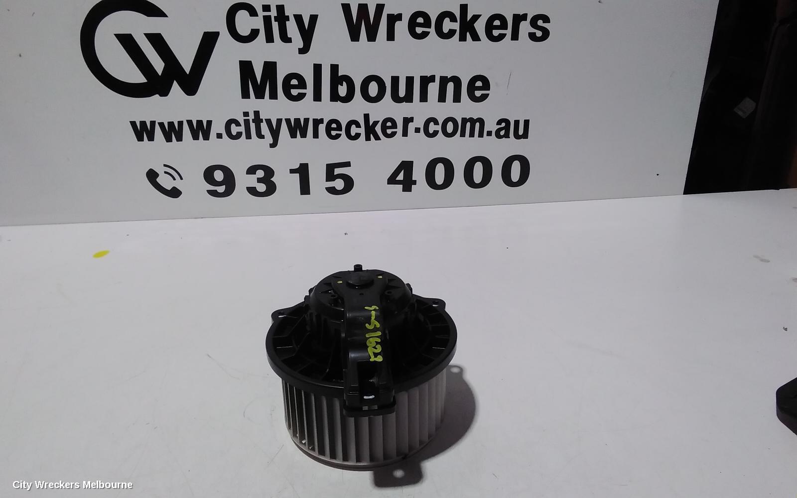 HYUNDAI VELOSTER 2013 Heater Fan Motor